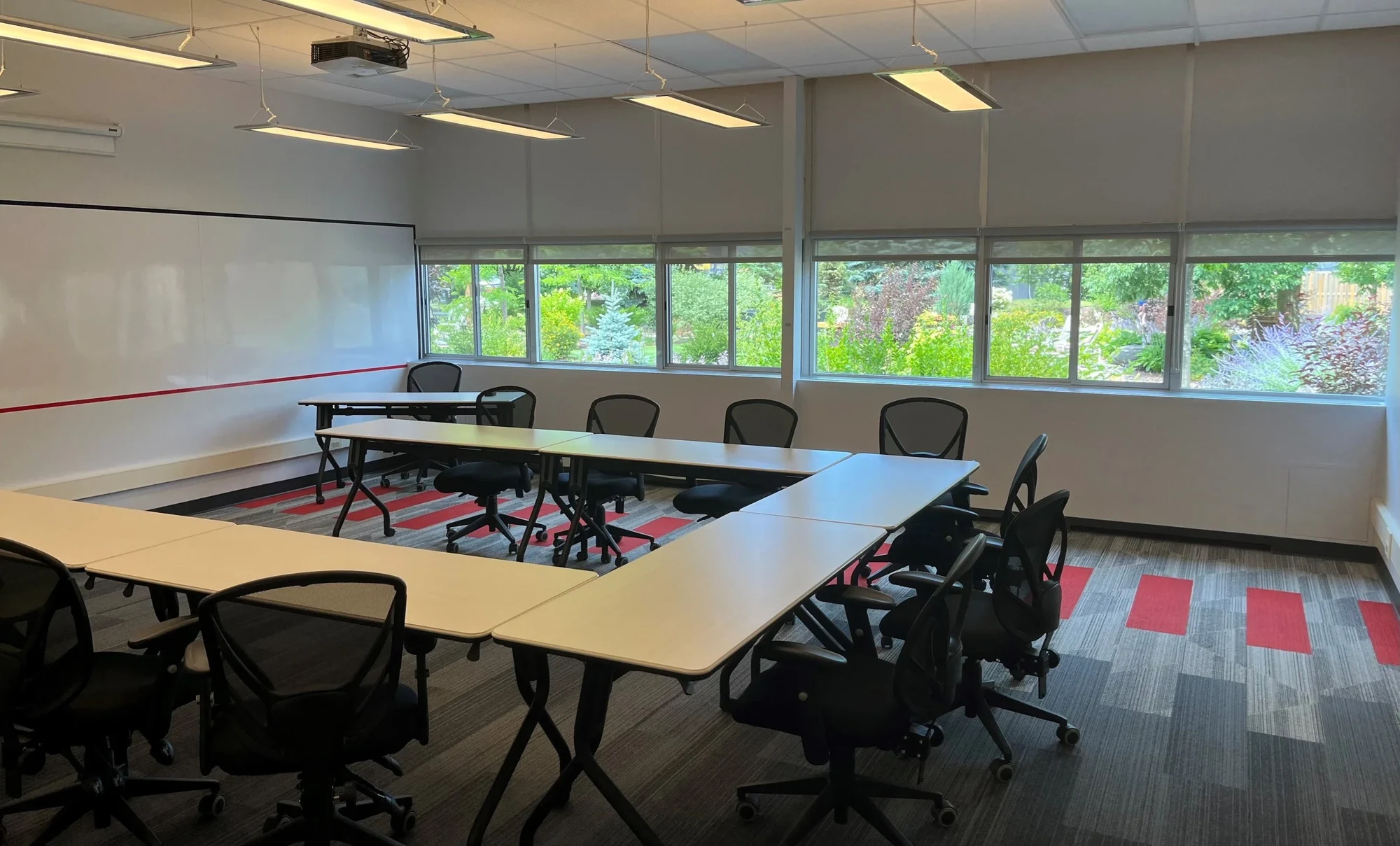 Meeting space at 176 Lakeshore