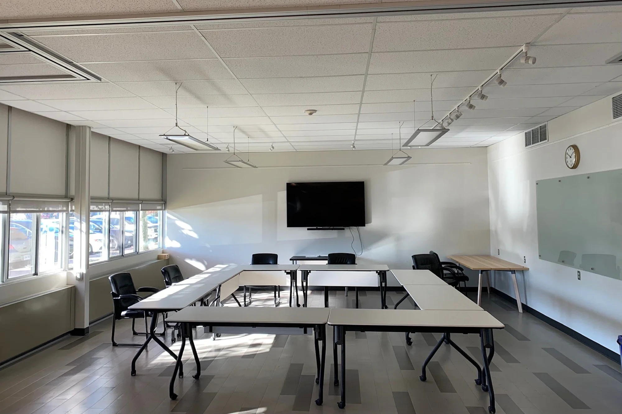 Space to gather at 176 Lakeshore